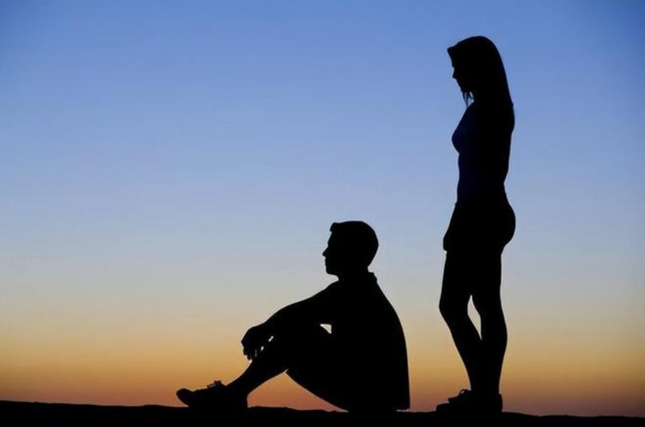 上海外遇取证：男人有外遇能离婚吗?